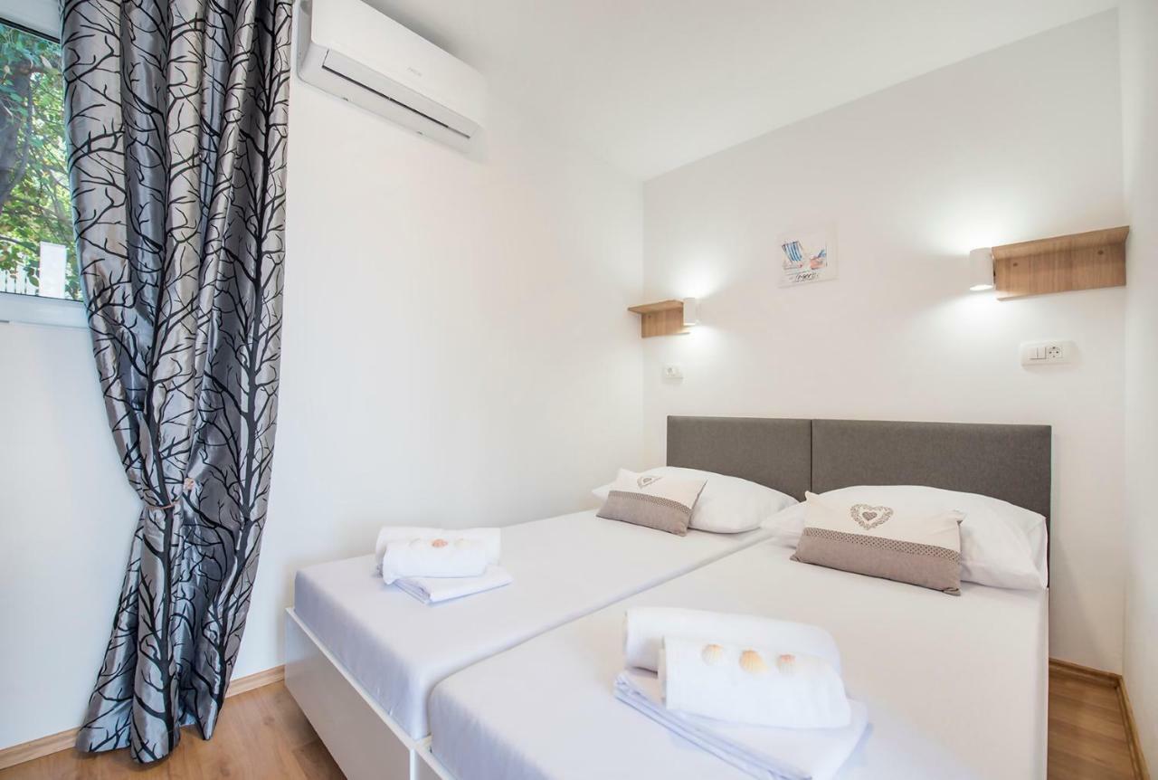 Mediteran Travel Mobile Homes Trogir - Ciovo Arbanija 外观 照片